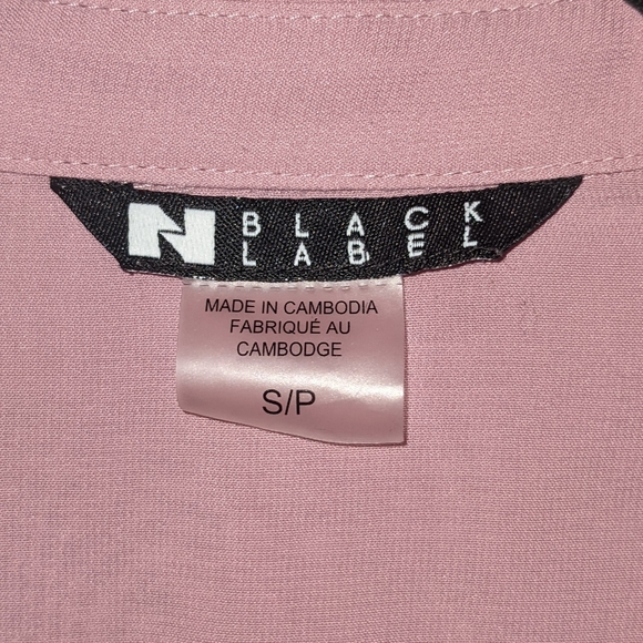 Semi-sheer blouse - Picture 3 of 6